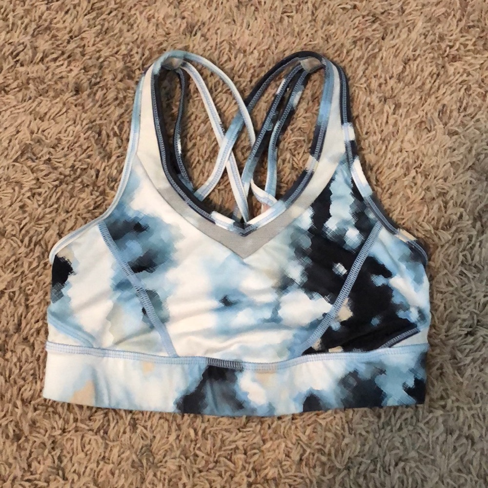 NWOT LULULEMON STRAP IT LIKE ITS HOT BRA